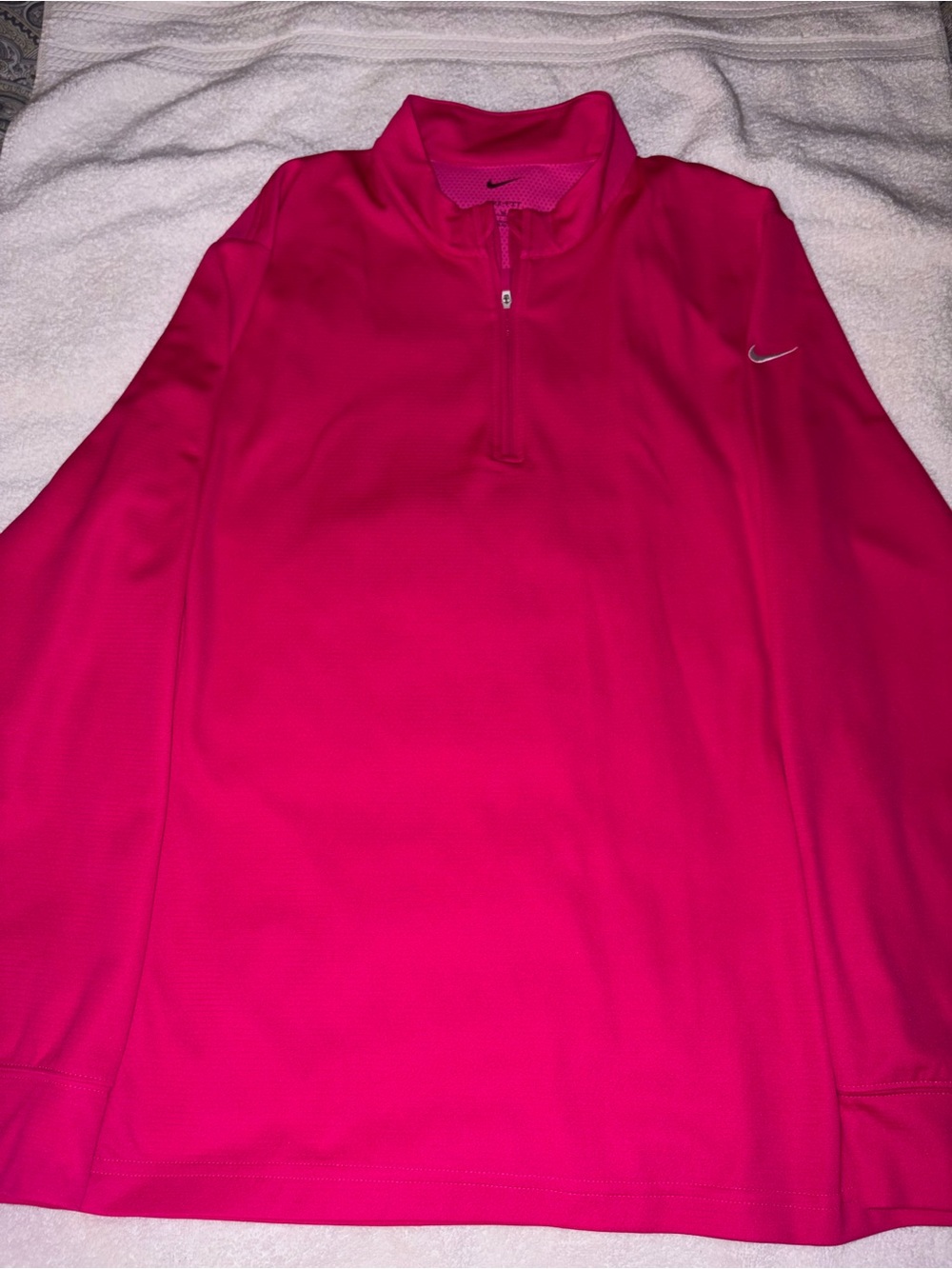 Nike Women’s Bright Pink Quarter-Zip Athletic Pullover